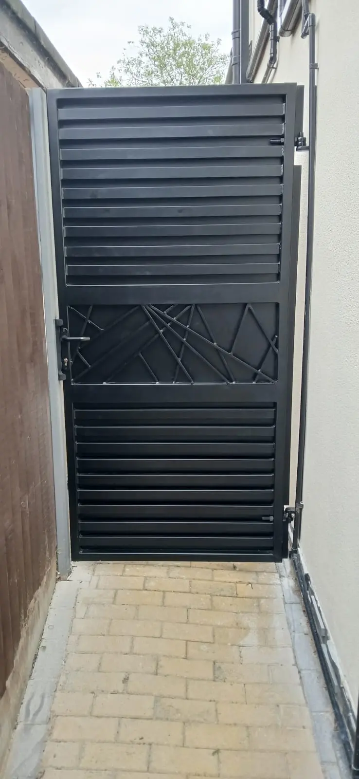 Composite Gate And Railing Manchester