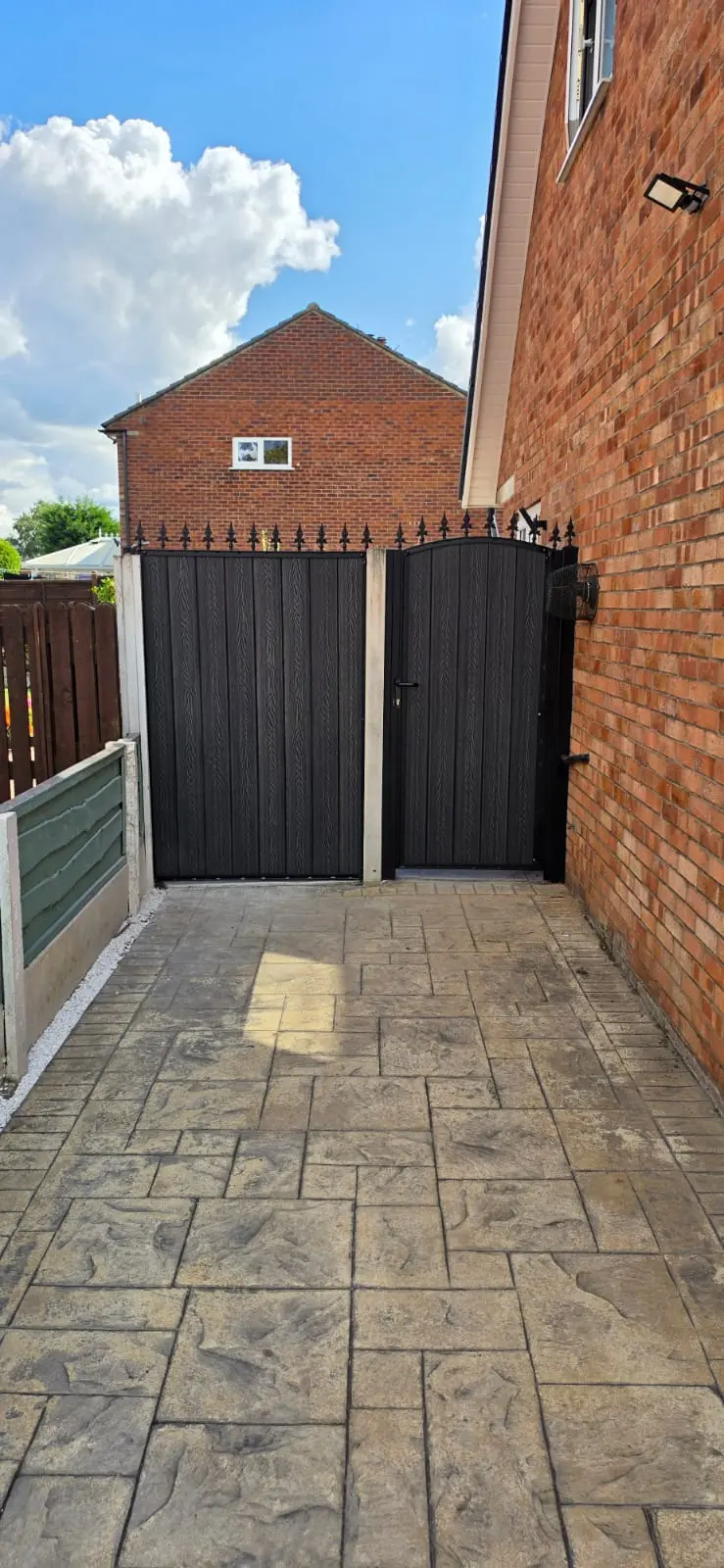 Composite Gate And Railing Manchester